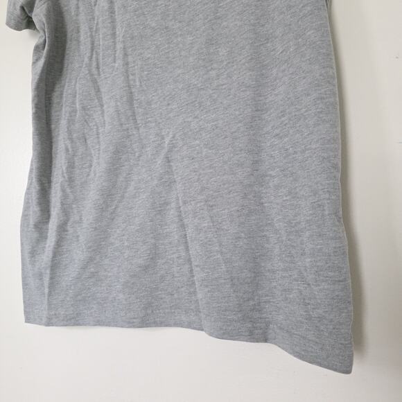 Vintage Y2K Hollister TShirt Mens XL Gray Embroidered Patch Logo Tee Surf Skater - Picture 4 of 9